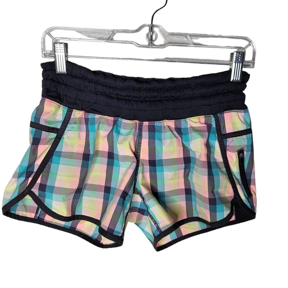 Lululemon womens Wee Wheezy Check Bleached Plaid Coral Cadet Tracker Shorts sz 4